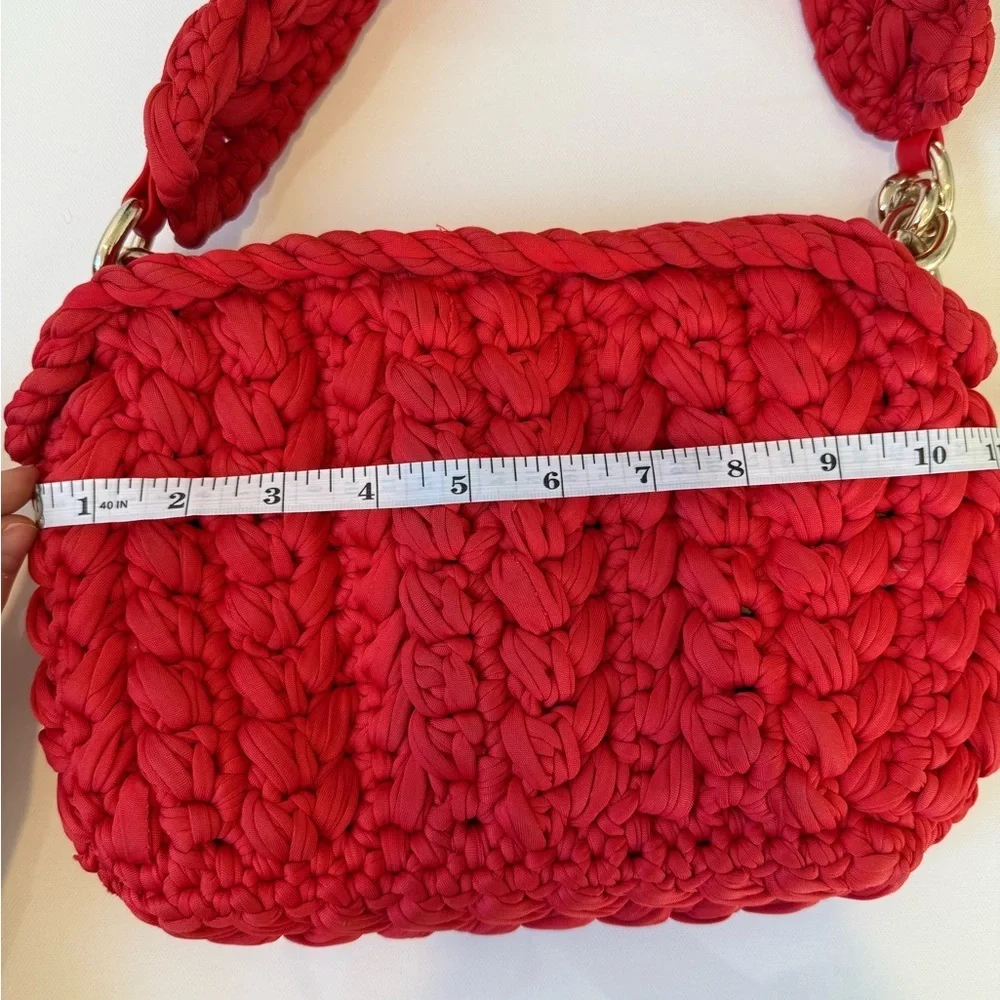H&M Red Crochet Jersey Shoulder Bag Woven Gold Chain Strap